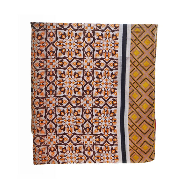 52599 | Brown